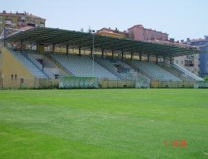 STADIUM ROOF