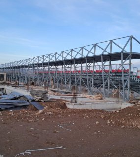 MALATYA 1152 KİŞİLİK ÇELİK PORTATİF TRİBÜN